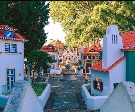 Apartament Familiahorta *